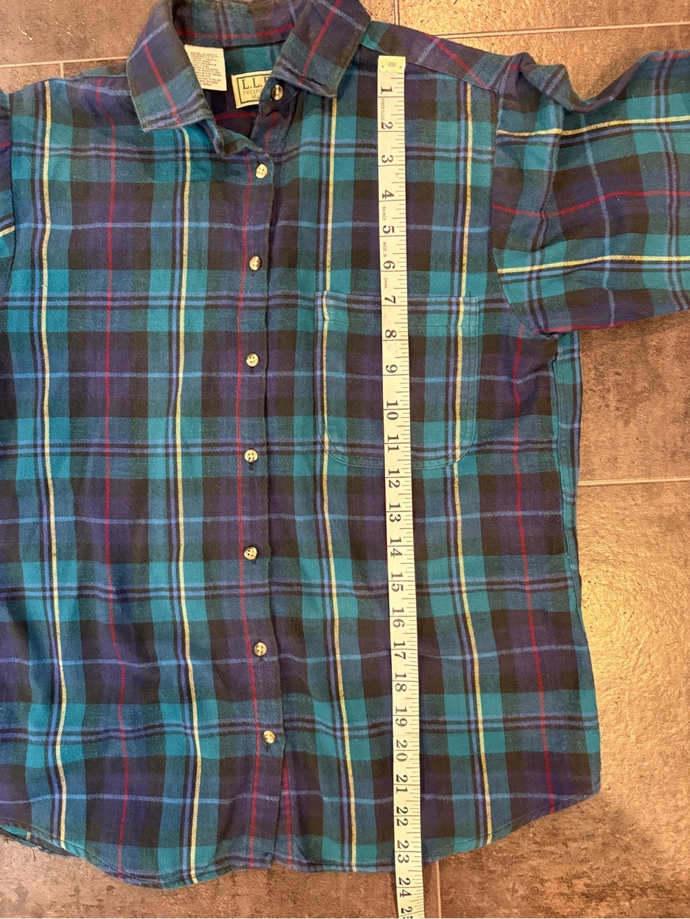 Vintage L.L. Bean Women’s Plaid Flannel Shirt Button Down Made in USA Cabincore - Picture 8 of 9